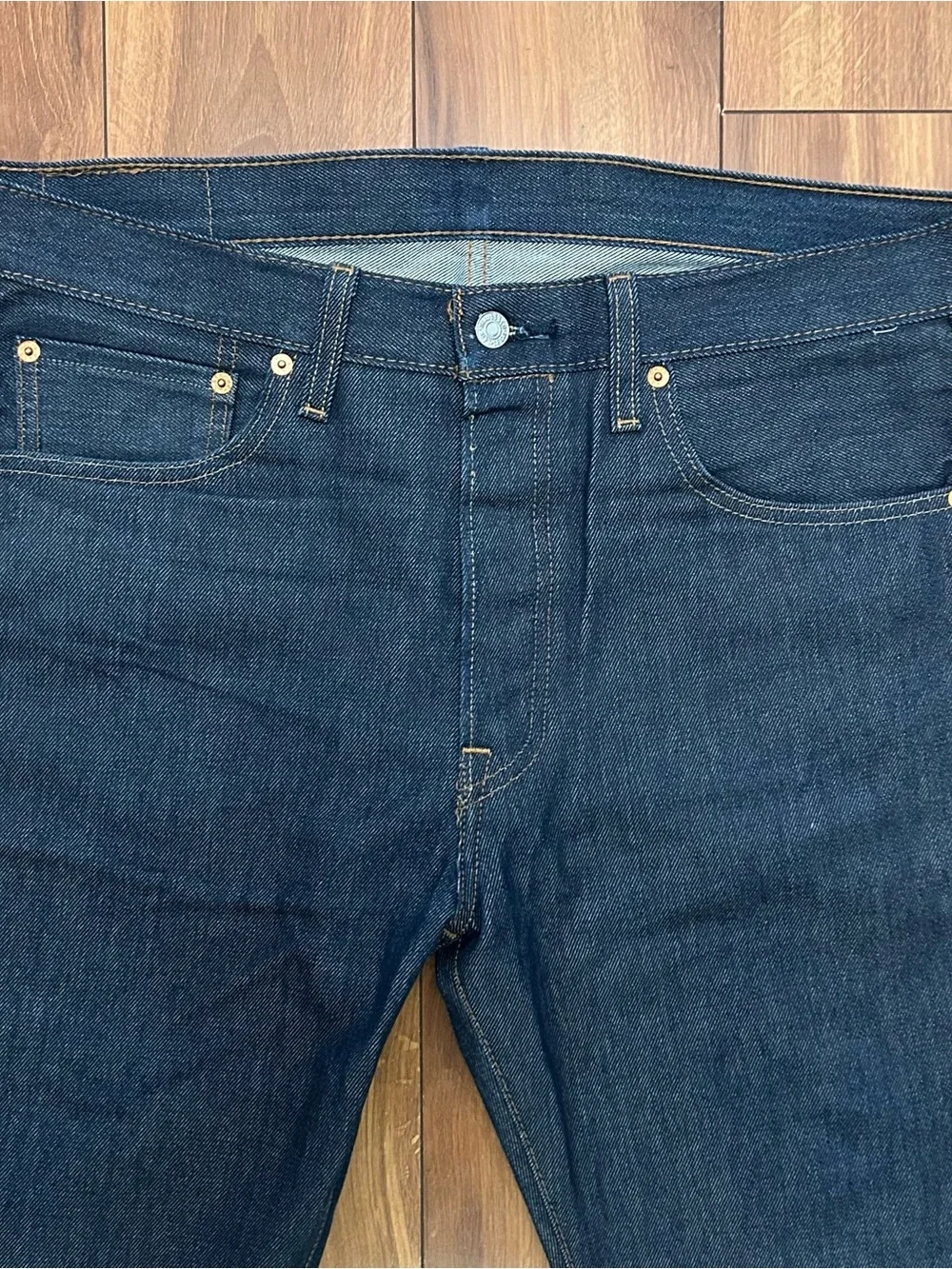 Levi’s Men’s 501 Regular Fit Straight Blue Dark Wash Jeans 33x34 Buttons Cotton